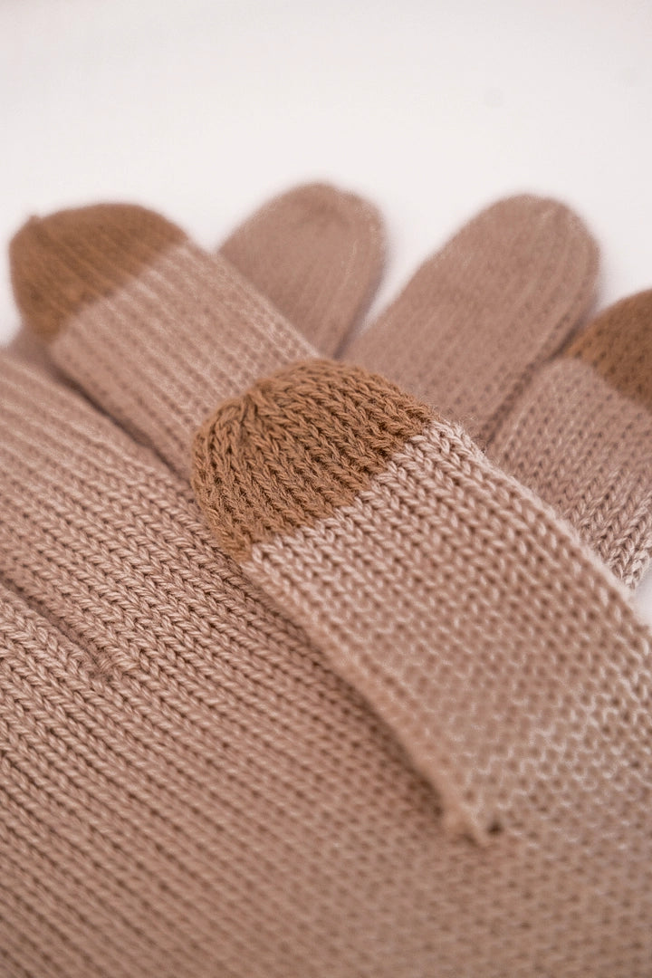 Merino Knitted Gloves - Almond