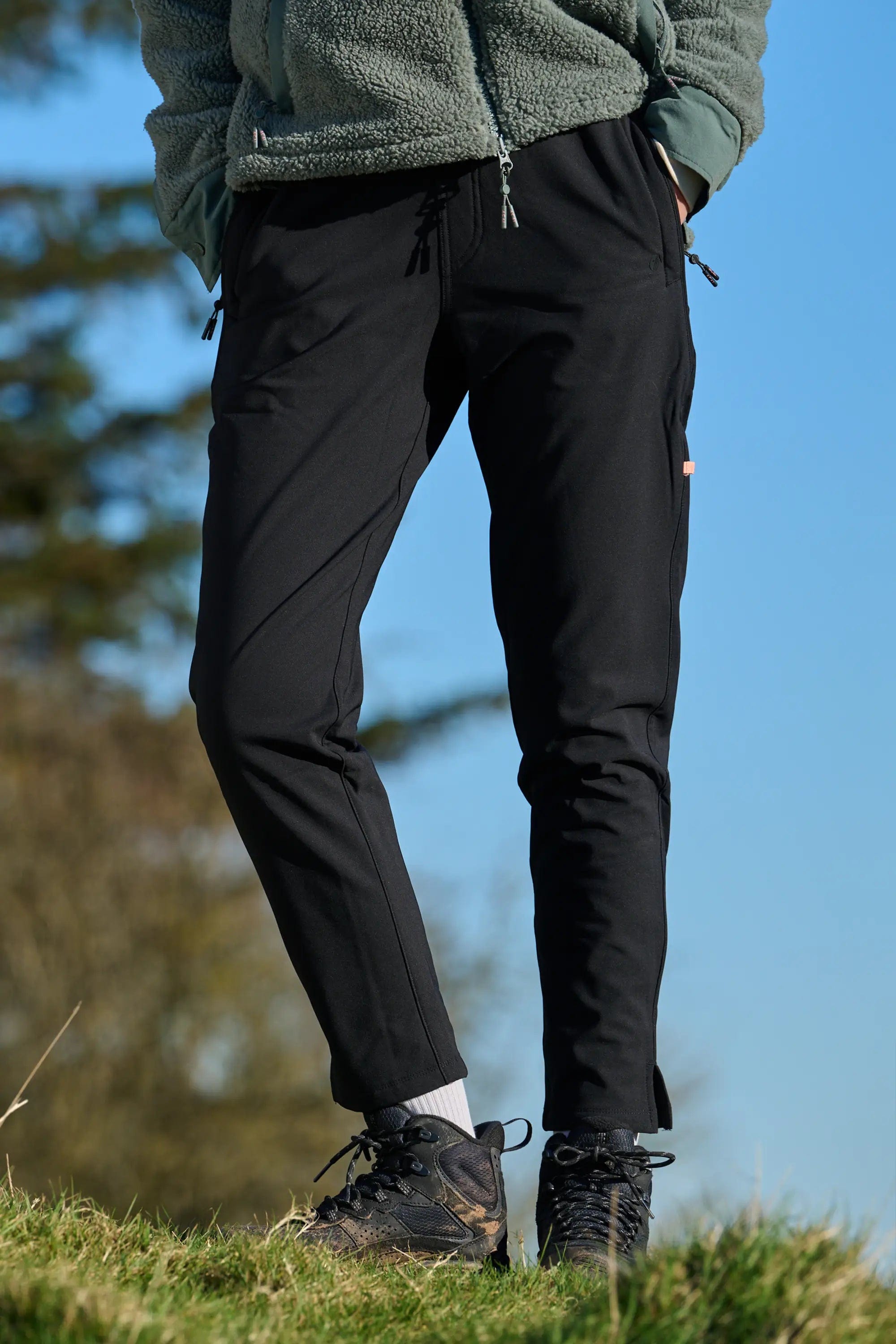 やすぶん【新品未使用】TFW49 WARM ATHELETE PANTS TFW49 - VW PANTS / ベリー ウォーム パンツ | laid-back