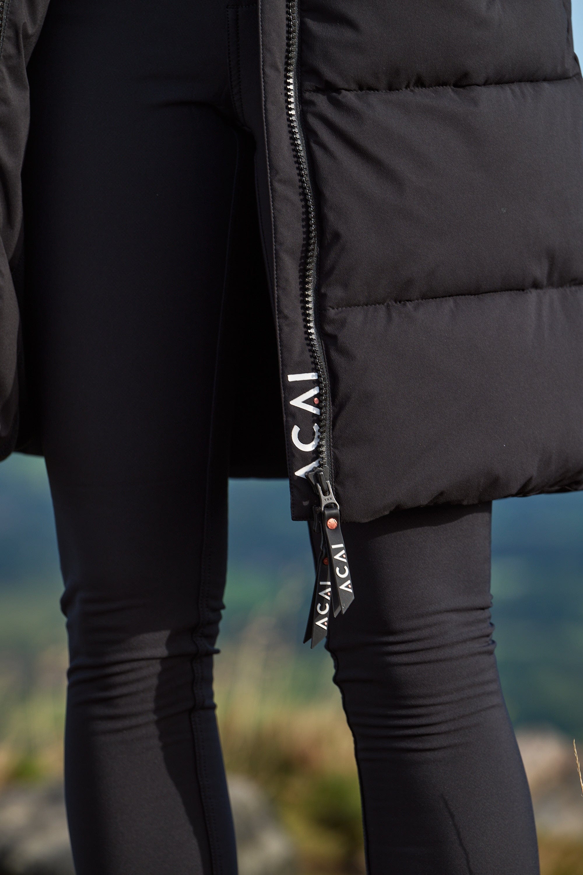 Envelop Longline Gilet - Black Jackets
