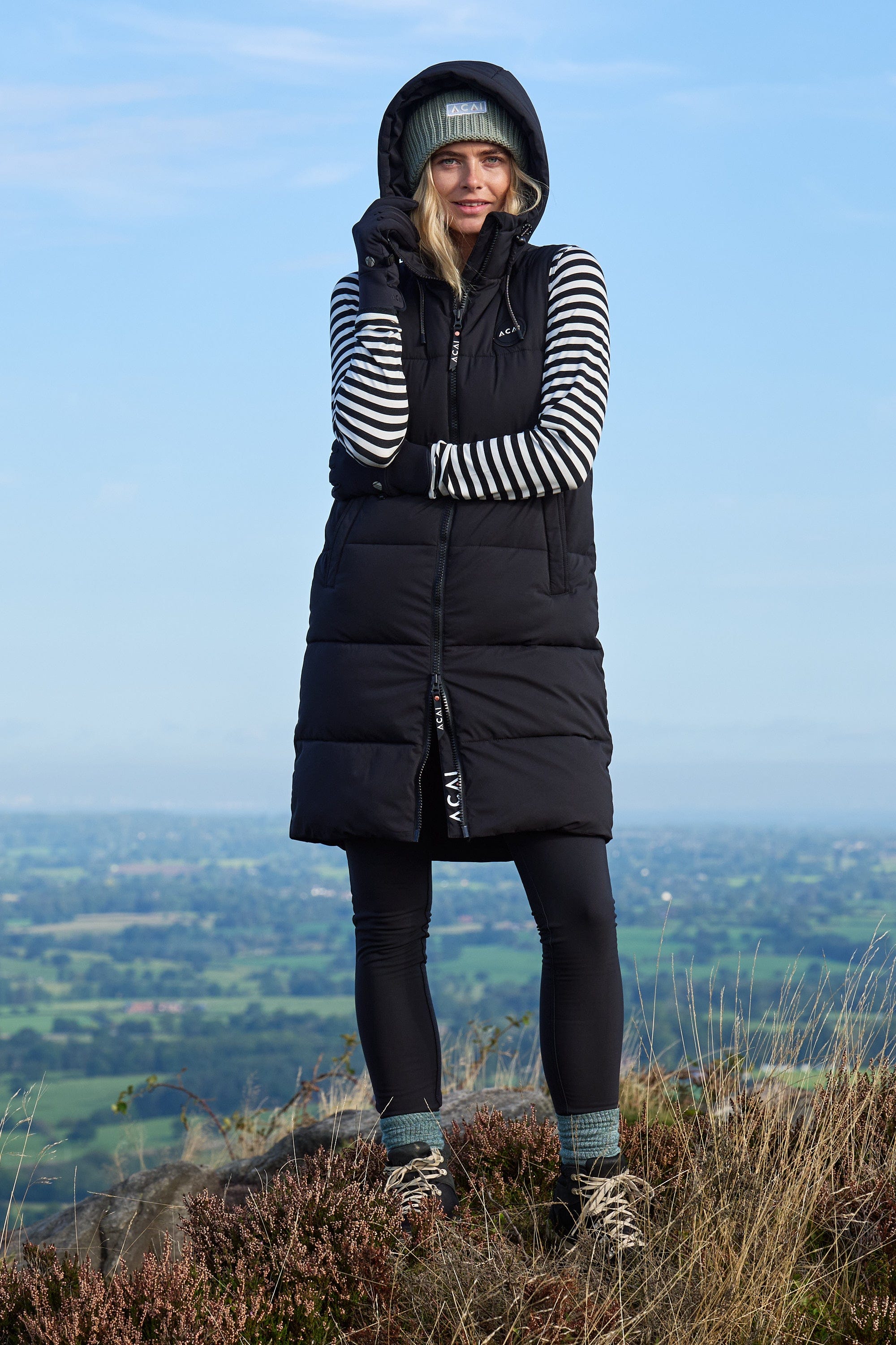 Envelop Longline Gilet - Black Jackets