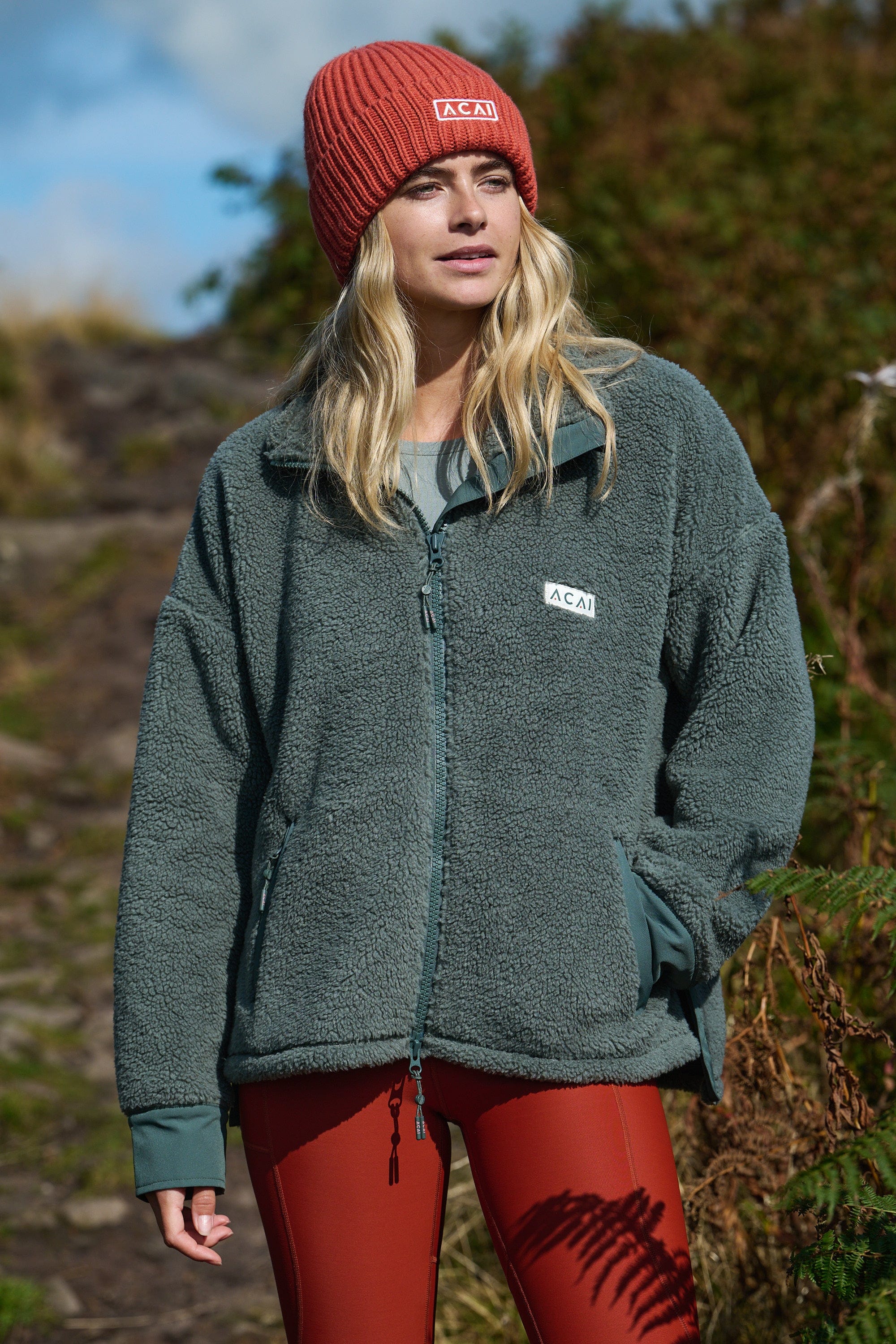 On The Go Fleece - Laurel Sweatshirt