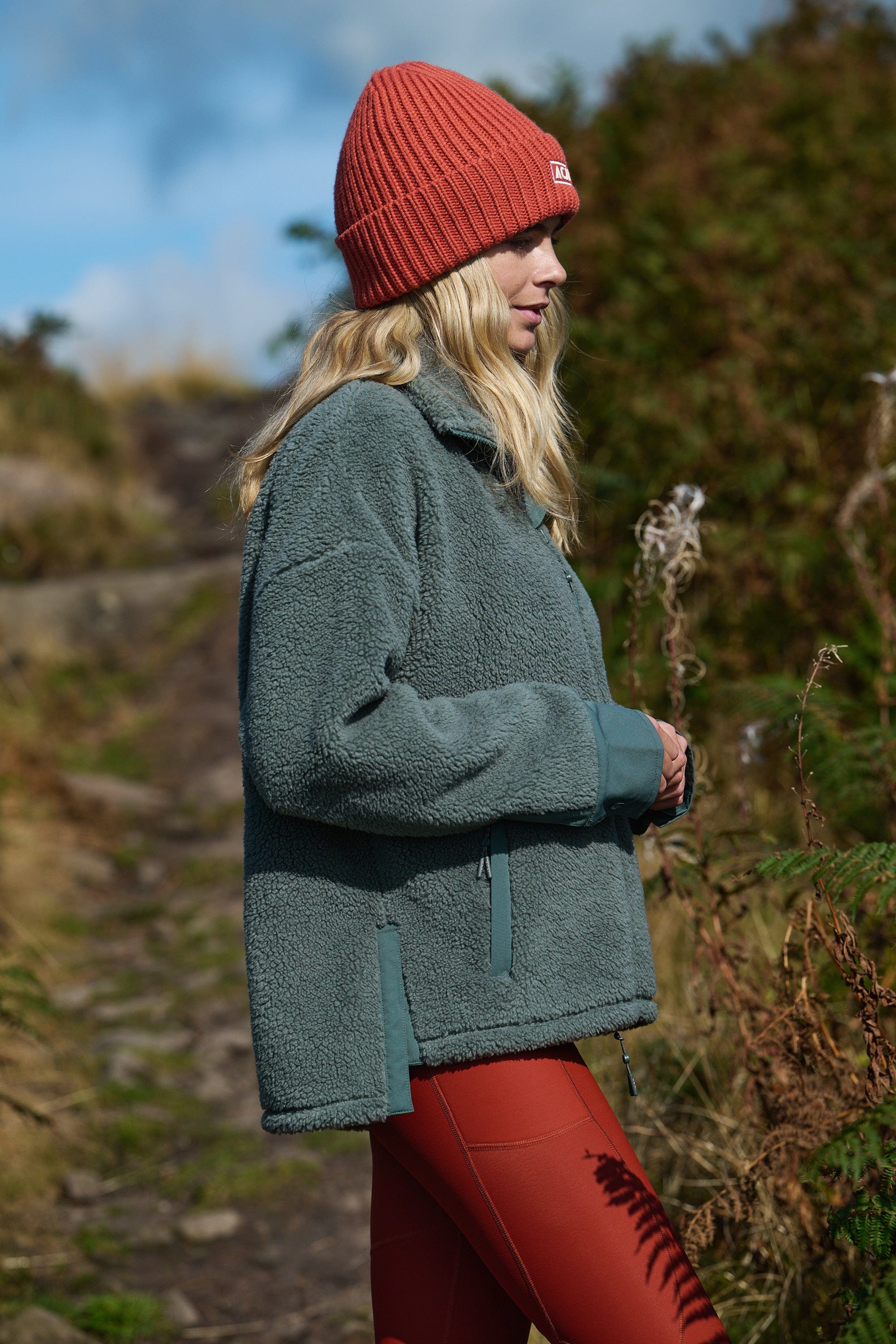 On The Go Fleece - Laurel Sweatshirt