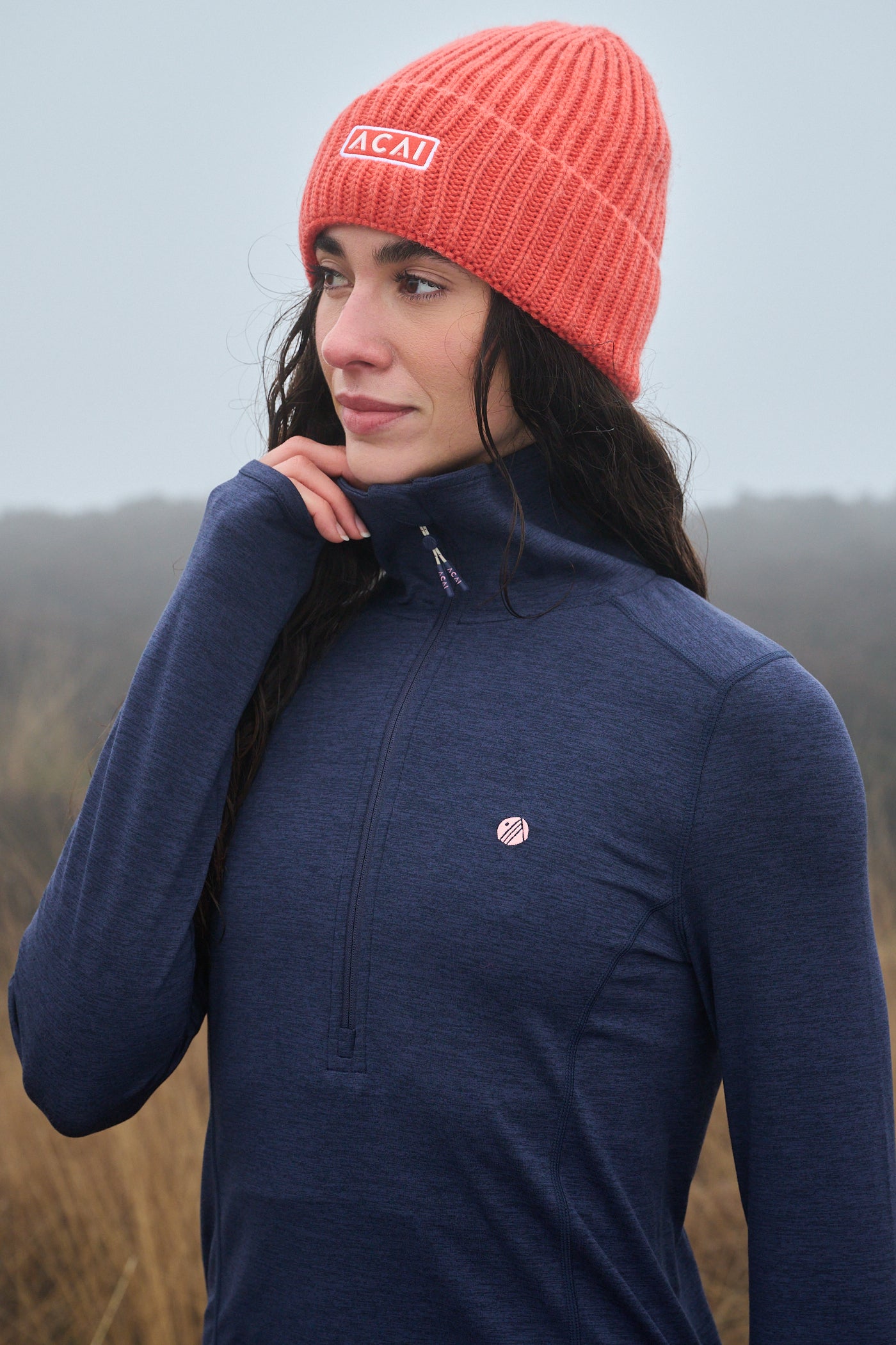 On running ¥29160 XS ネイビー フーディー 　セットアップ Freeform Quarter Zip Deep Navy | Lightweight Layering Top