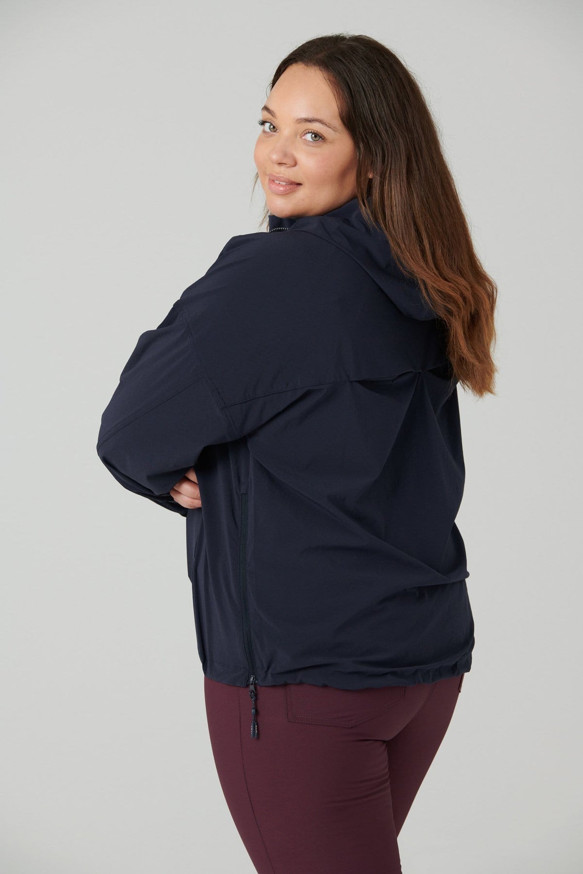 The Outdoor Showerproof Popover - Midnight Blue Jackets