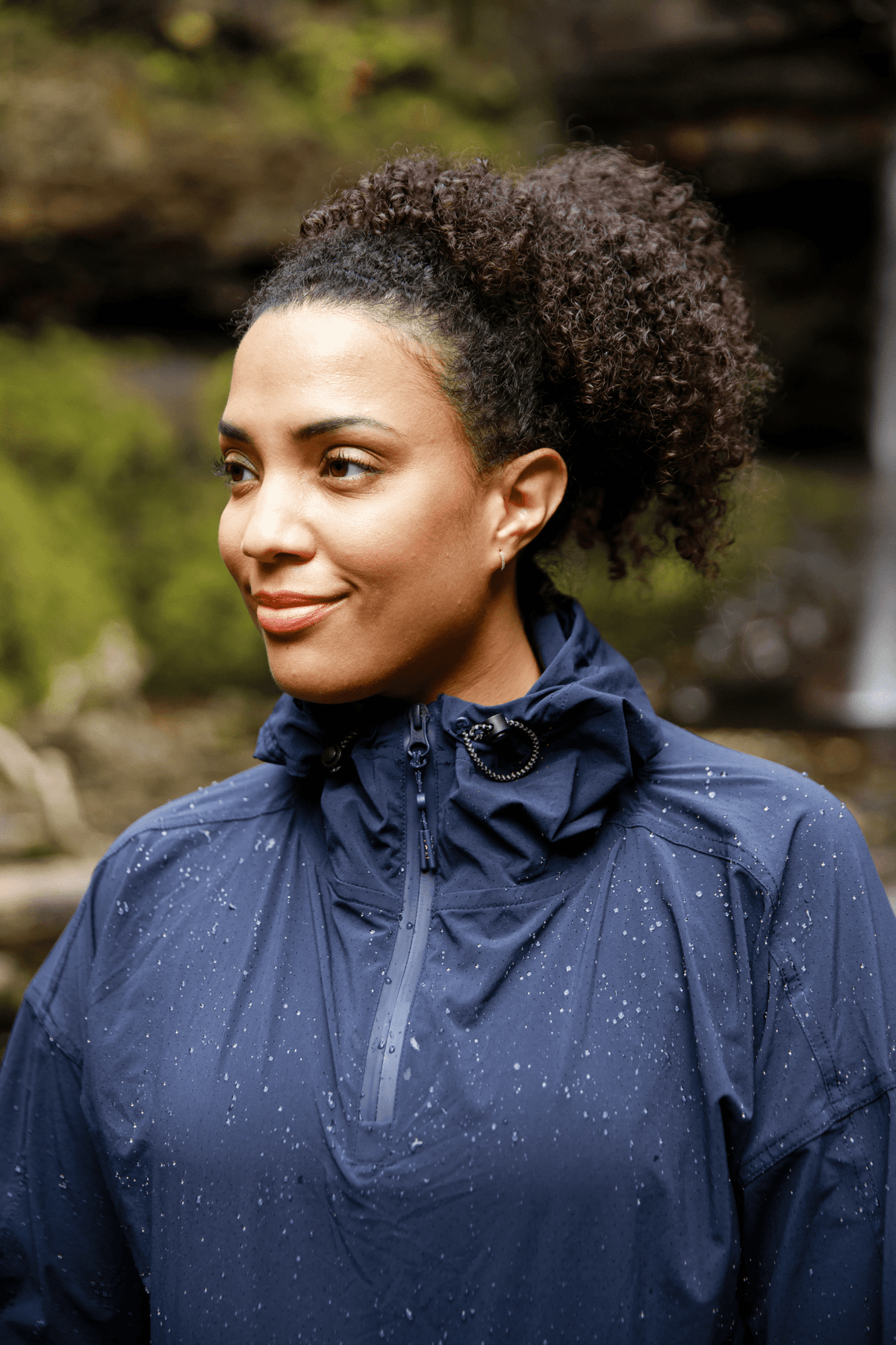The Outdoor Showerproof Popover - Midnight Blue Jackets  