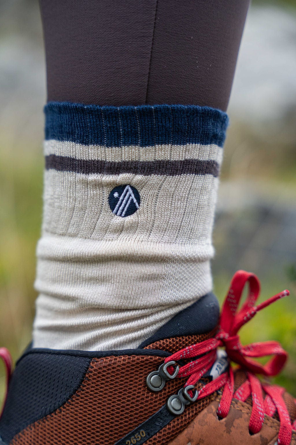 Bamboo Hiking Socks - Oatmeal Socks  