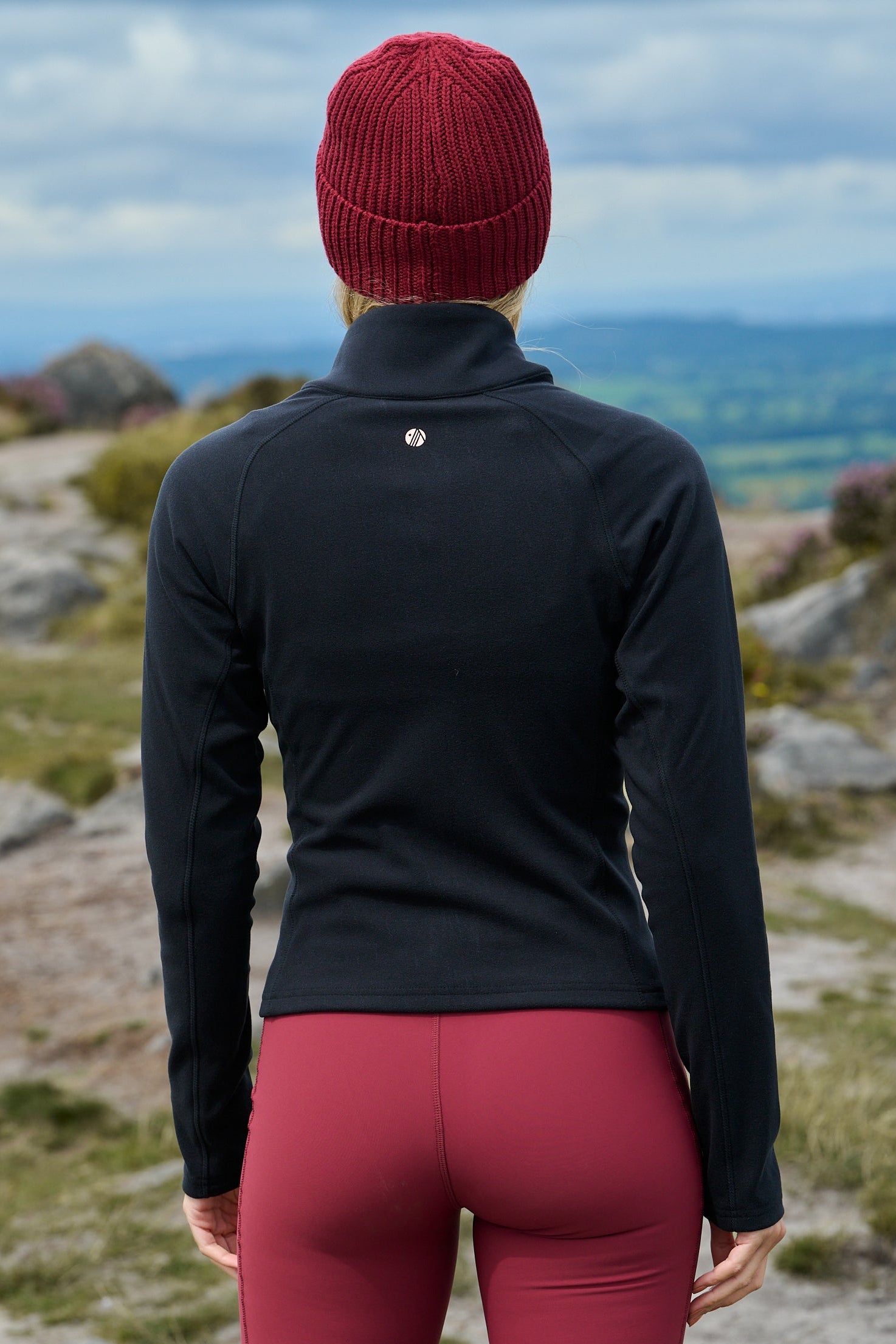 Endurasoft Full Zip - Black