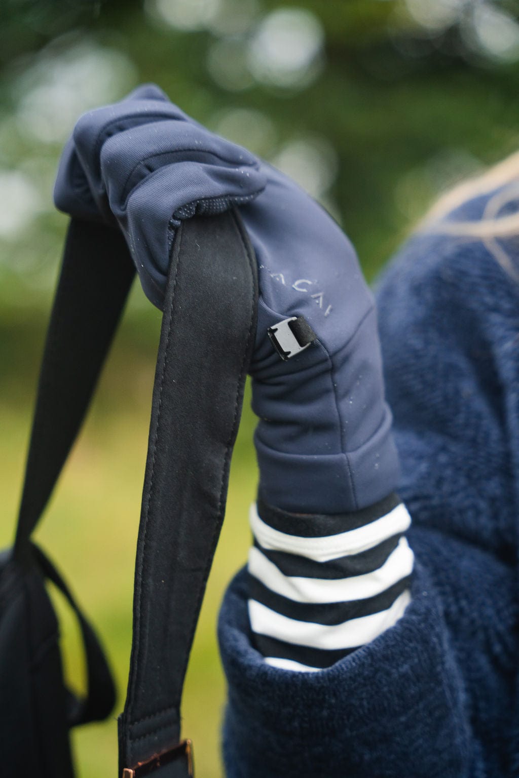 Outdoor Performance Gloves - Deep Navy Accessories  