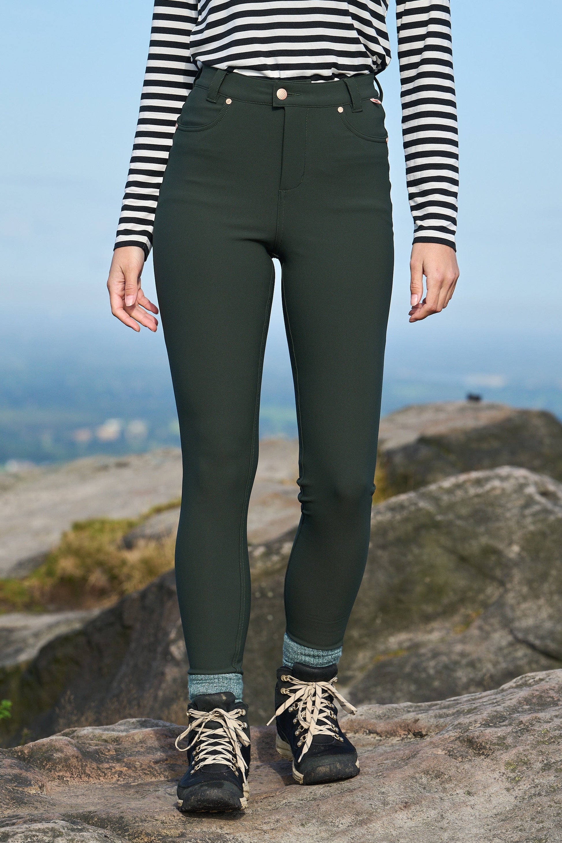 High-Abrasion Aventurite Skinny Outdoor Trousers - Pine Trousers  