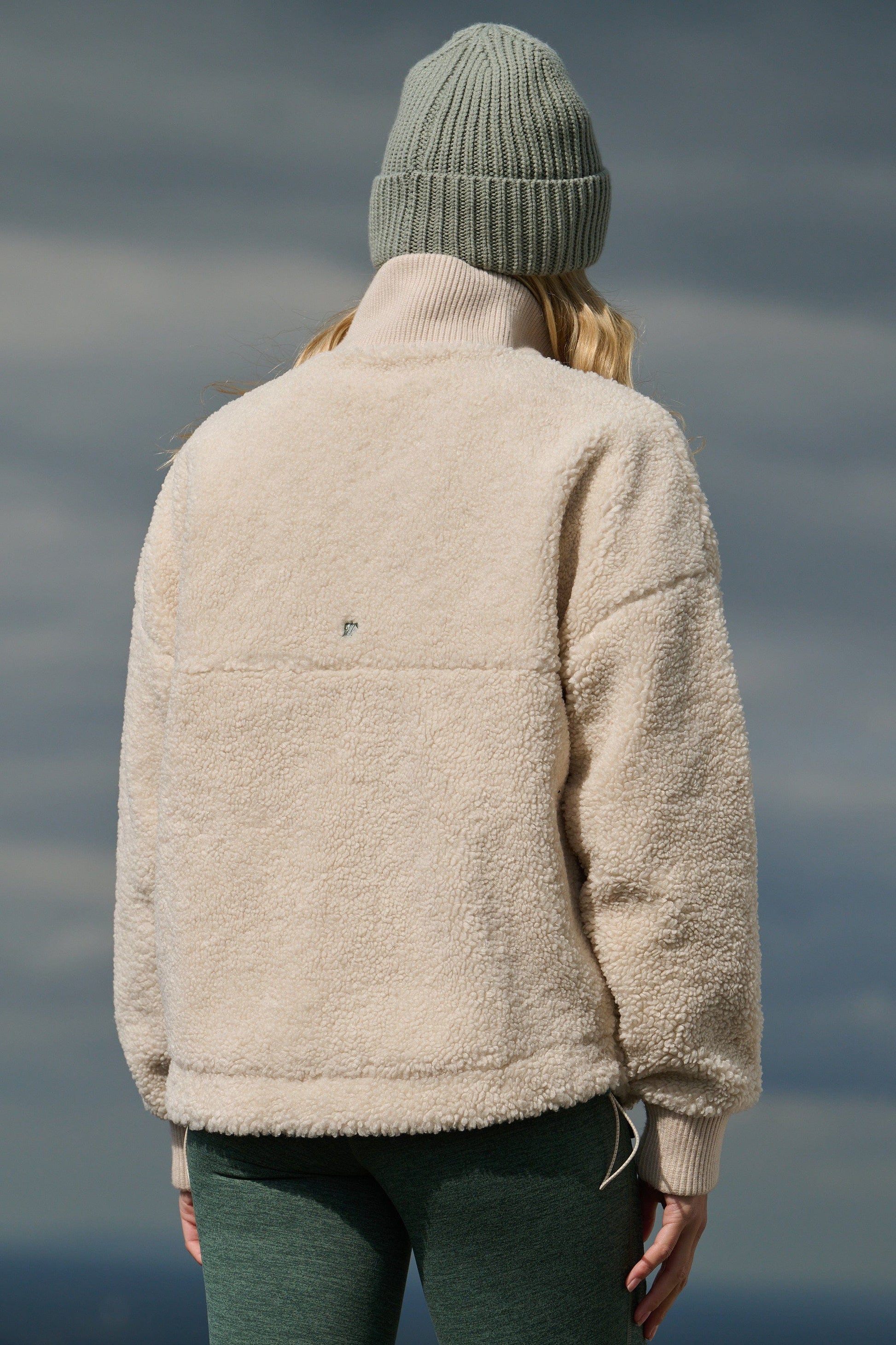 Adventure Fleece - Oatmeal Sweatshirt  