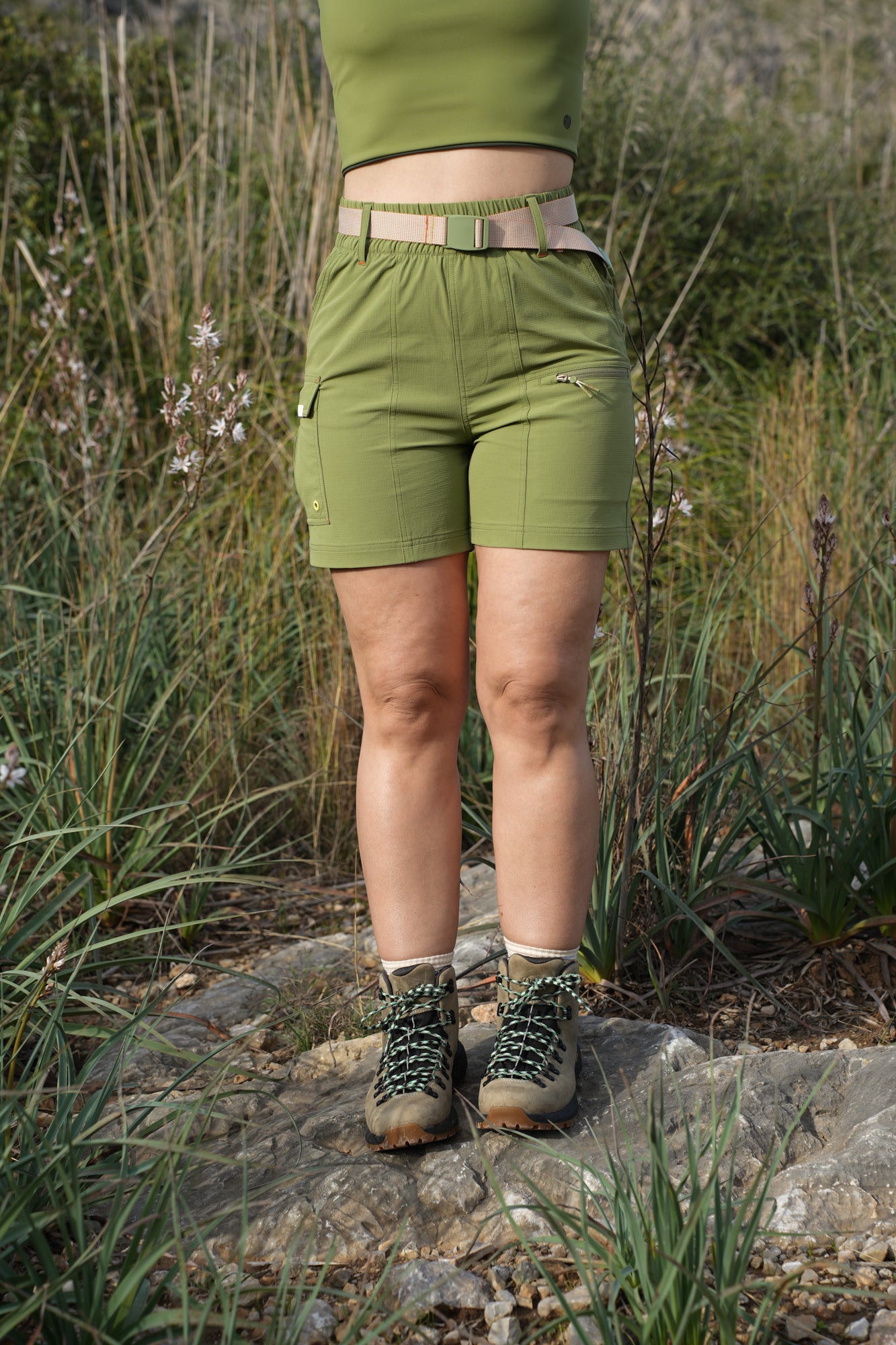 Trail Blaze Shorts Olive | ACAI