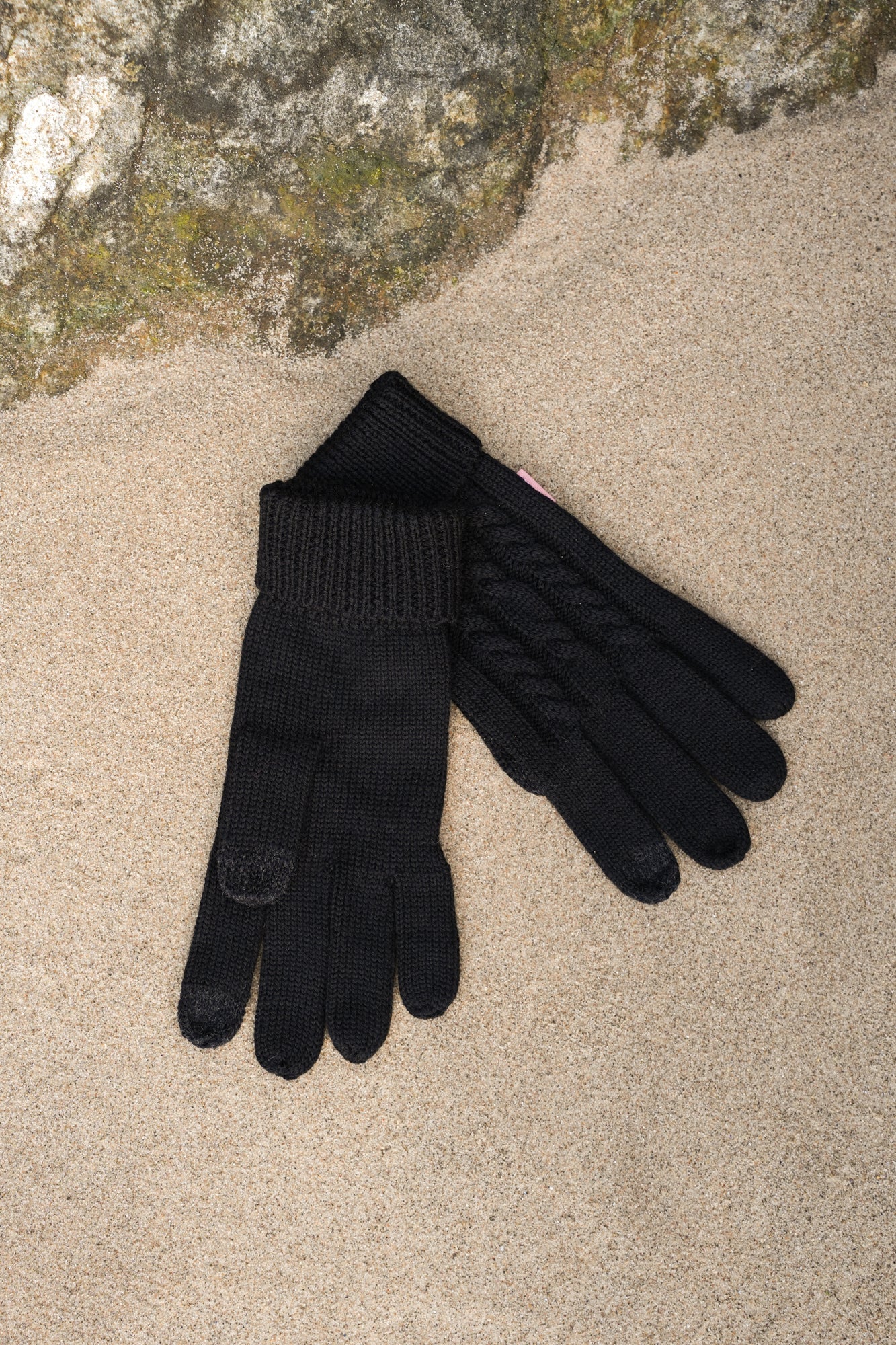 ACAI Merino Wool Gloves | Soft, Sustainable & Touchscreen Friendly