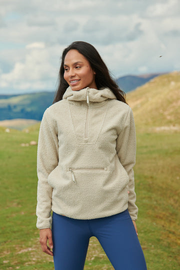 ACAI Outdoorwear Turns Black Friday Bright in Support of Women in
