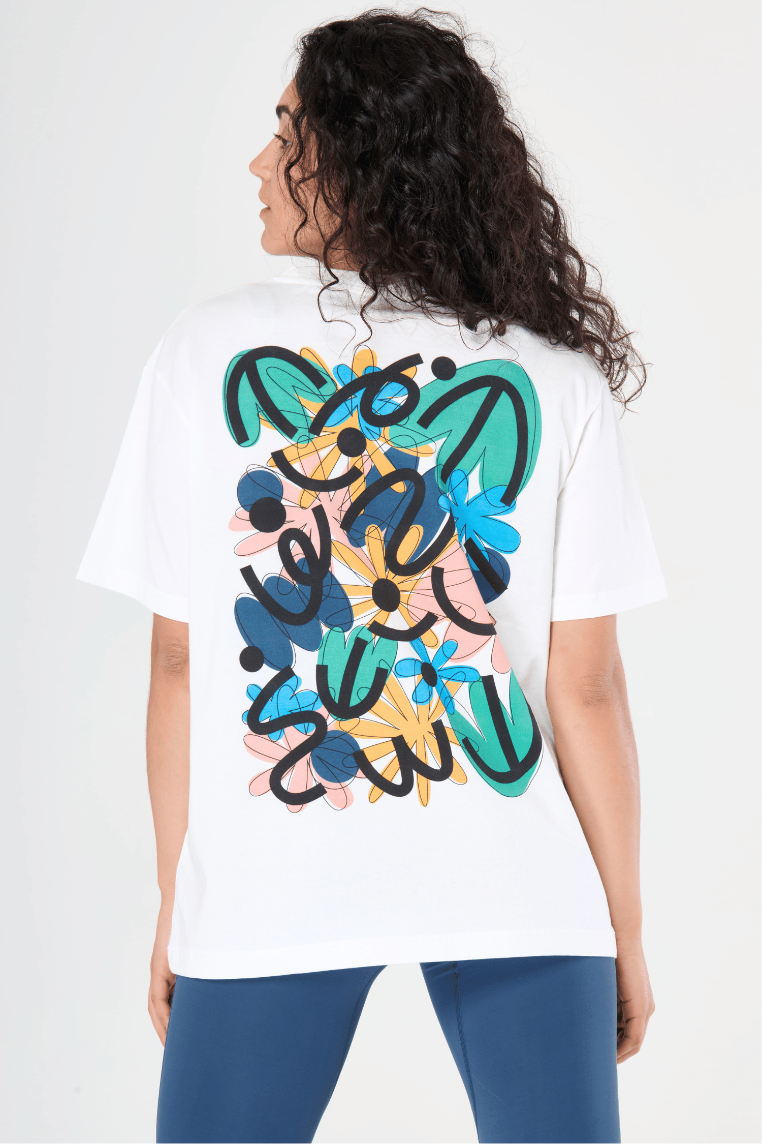 ACAI X Caroline Dowsett Outdoorsing Tee - Flowers T-Shirts  