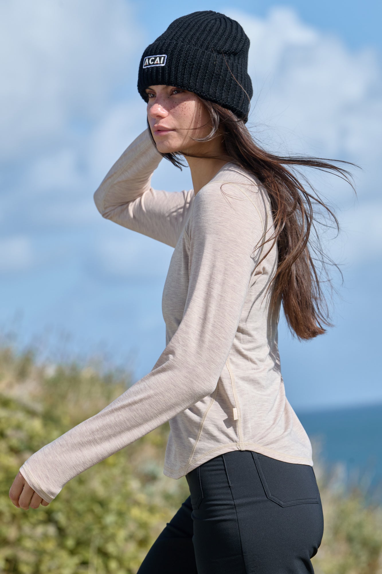 Essence Long Sleeve Baselayer - Oatmeal