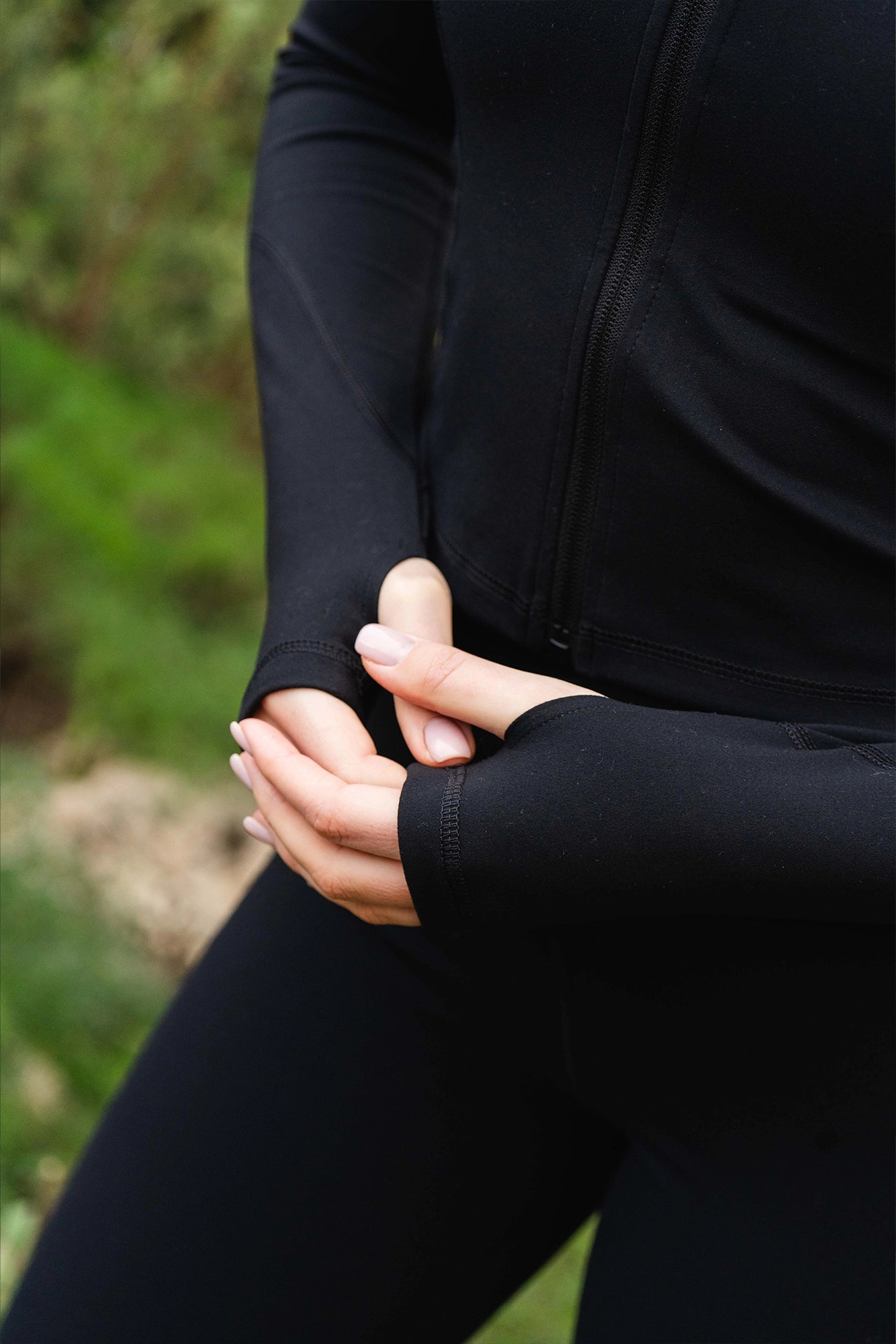 Encompass Full Zip - Black Jackets