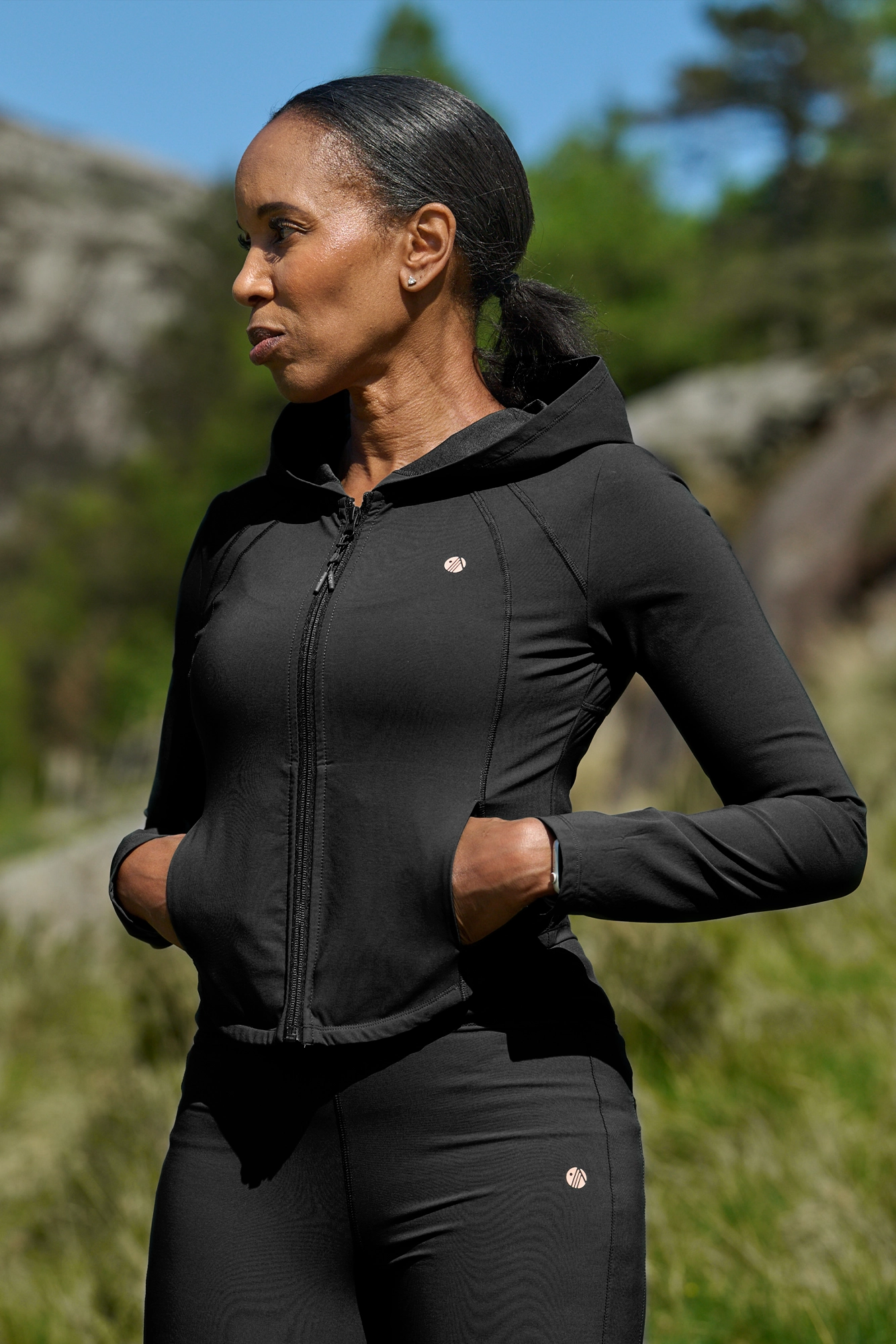 hydroflexjacketblack3