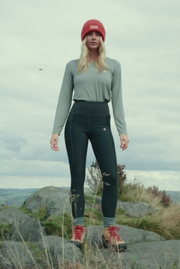 Women's Altitude Thermal Leggings in Evegreen | ACAI Outdoorwear