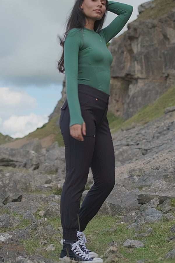 ACAI Outdoorwear - 📣Brand new! 📣 Thermal Casual Stroll Pants. Our best  selling Casual Stroll Pants reimagined for the cooler months in our  ultra-insulating, thermal performance fabric. Super-stretchy material with  a soft