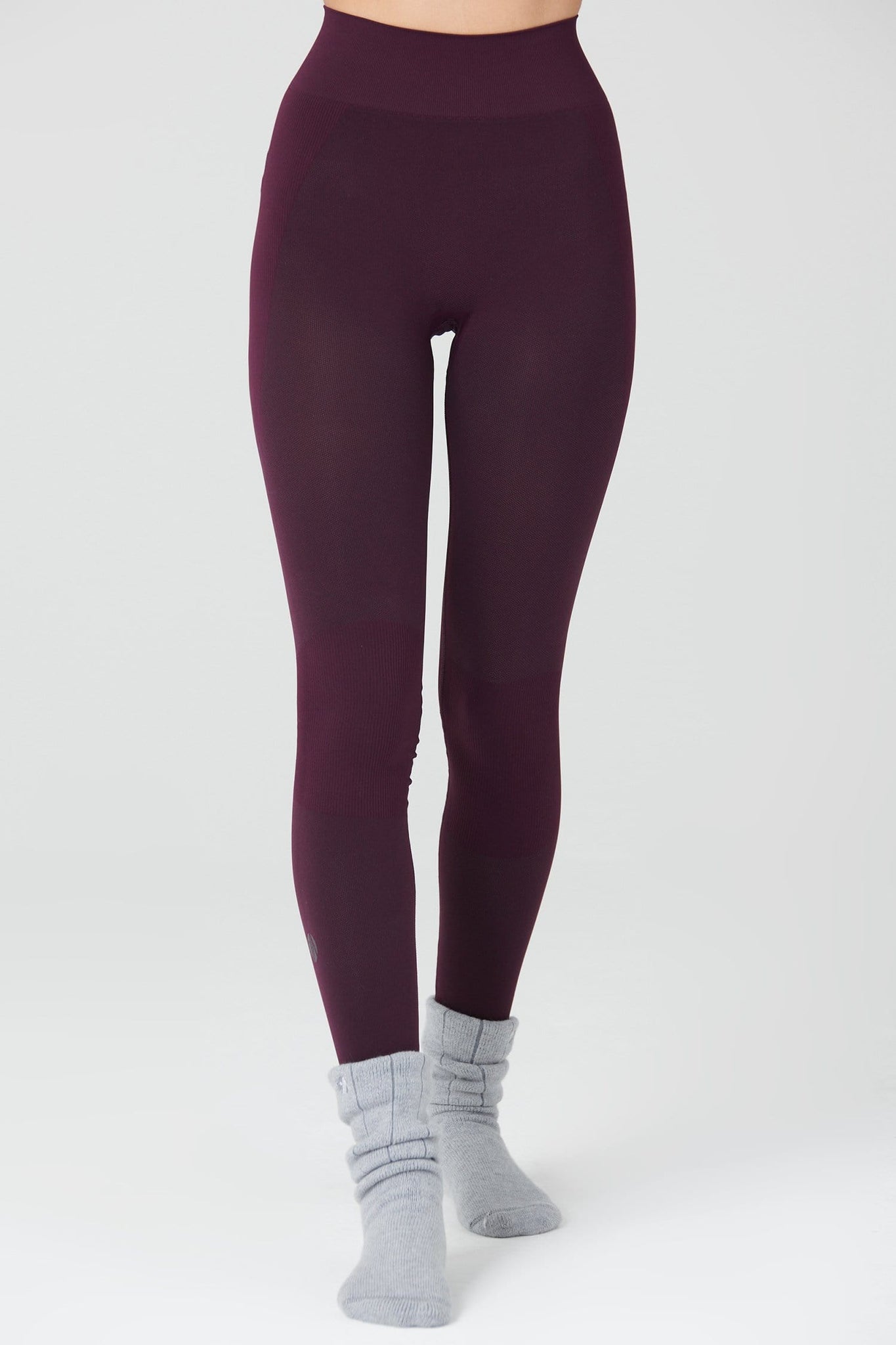 Stay Warm and Stylish with ACAI Thermal Leggings